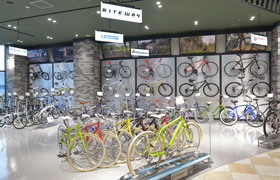 サイクルテラス 幕張新都心 自転車屋 千葉市 Shiori サイクルテラス 幕張新都心 自転車屋 千葉市 Shiori